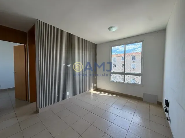 Apartamento 2 quartos e 1 banheiro, para alugar, no bairro Moinho dos Ventos em Goiânia