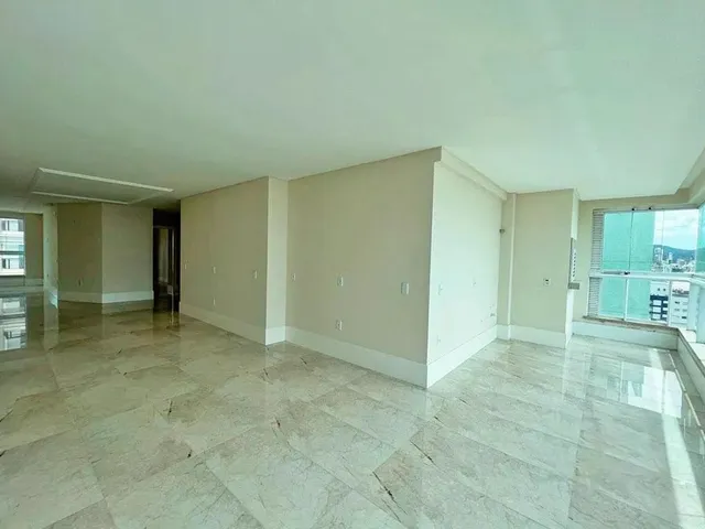 Apartamento 3 quartos e 4 banheiros, à venda, no bairro MEIA PRAIA em Itapema
