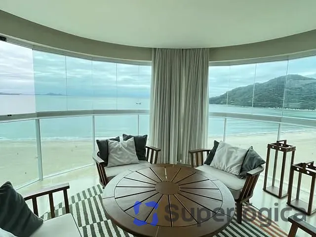 Apartamento com 475m² 4 quartos e 6 banheiros, à venda, no bairro Barra Sul em Balneário Camboriú