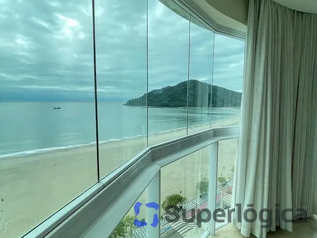 Apartamento com 475m² 4 quartos e 6 banheiros, à venda, no bairro Barra Sul em Balneário Camboriú