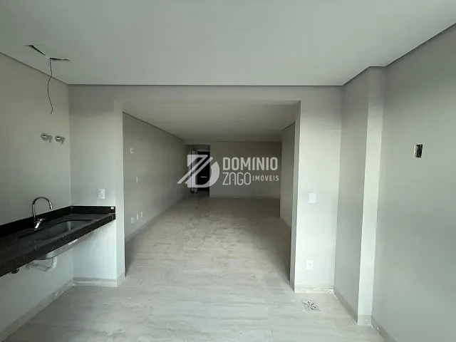 Apartamento 3 quartos e 3 banheiros, à venda, no bairro Santa Maria em Uberaba