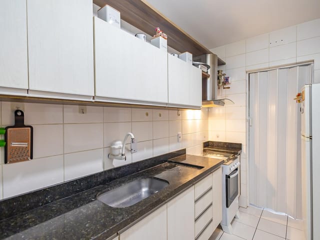 Apartamento 3 quartos e 1 banheiro, à venda, no bairro Cidade Industrial em Curitiba