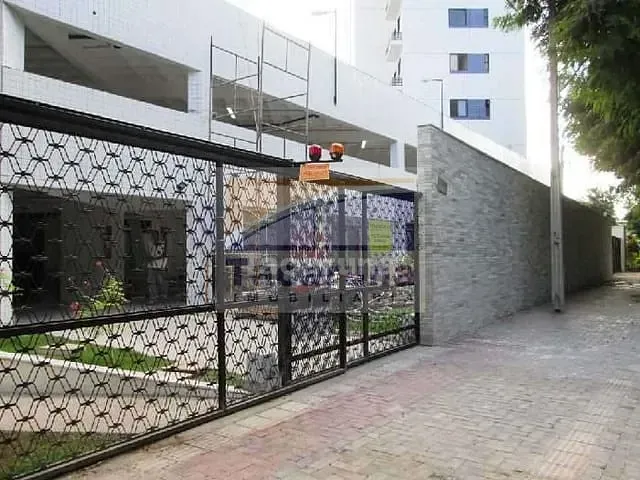 Apartamento 2 quartos e 2 banheiros, à venda, no bairro Casa Amarela em Recife