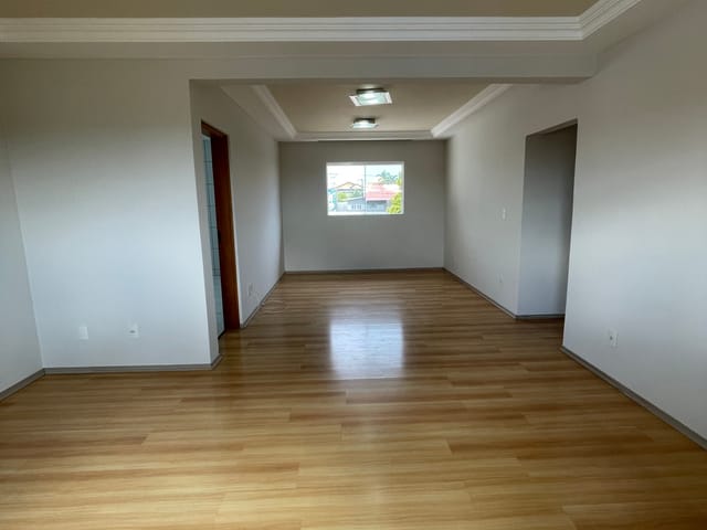 Apartamento com 110m² 3 quartos e 2 banheiros, à venda, no bairro Orfãs em Ponta Grossa