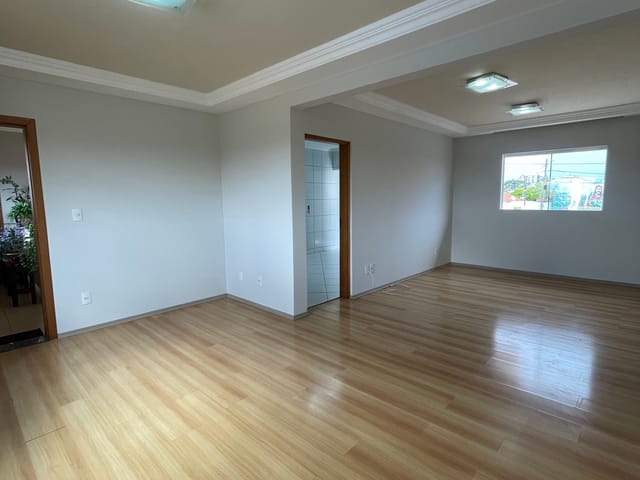 Apartamento com 110m² 3 quartos e 2 banheiros, à venda, no bairro Orfãs em Ponta Grossa