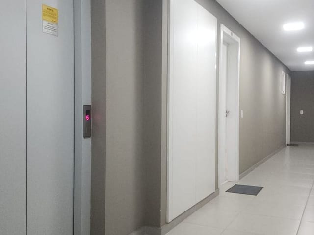 Apartamento 2 quartos e 1 banheiro, à venda, no bairro Desvio Rizzo em Caxias do Sul