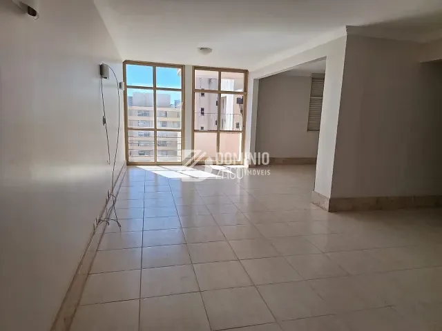 Apartamento 2 quartos e 2 banheiros, à venda, no bairro Centro em Uberaba