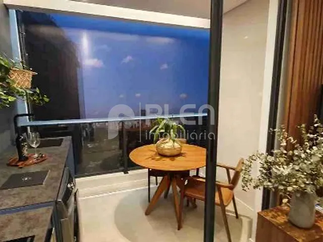 Apartamento 1 quarto e 1 banheiro, para alugar, no bairro Pinheiros em São Paulo