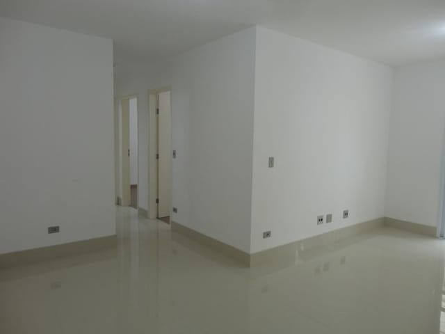 Apartamento 3 quartos e 1 banheiro, à venda, no bairro Jardim Vergueiro (Sacoma) em São Paulo