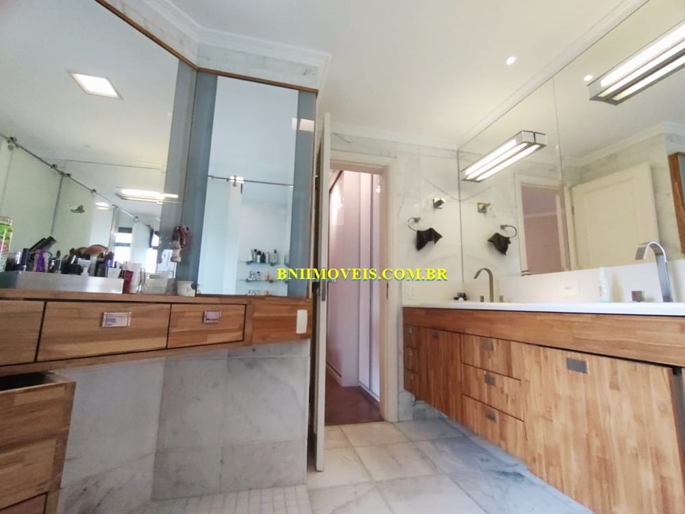 Apartamento, 3 quartos, 240 m² - Foto 12