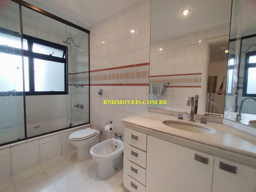 Apartamento, 3 quartos, 240 m² - Foto 14