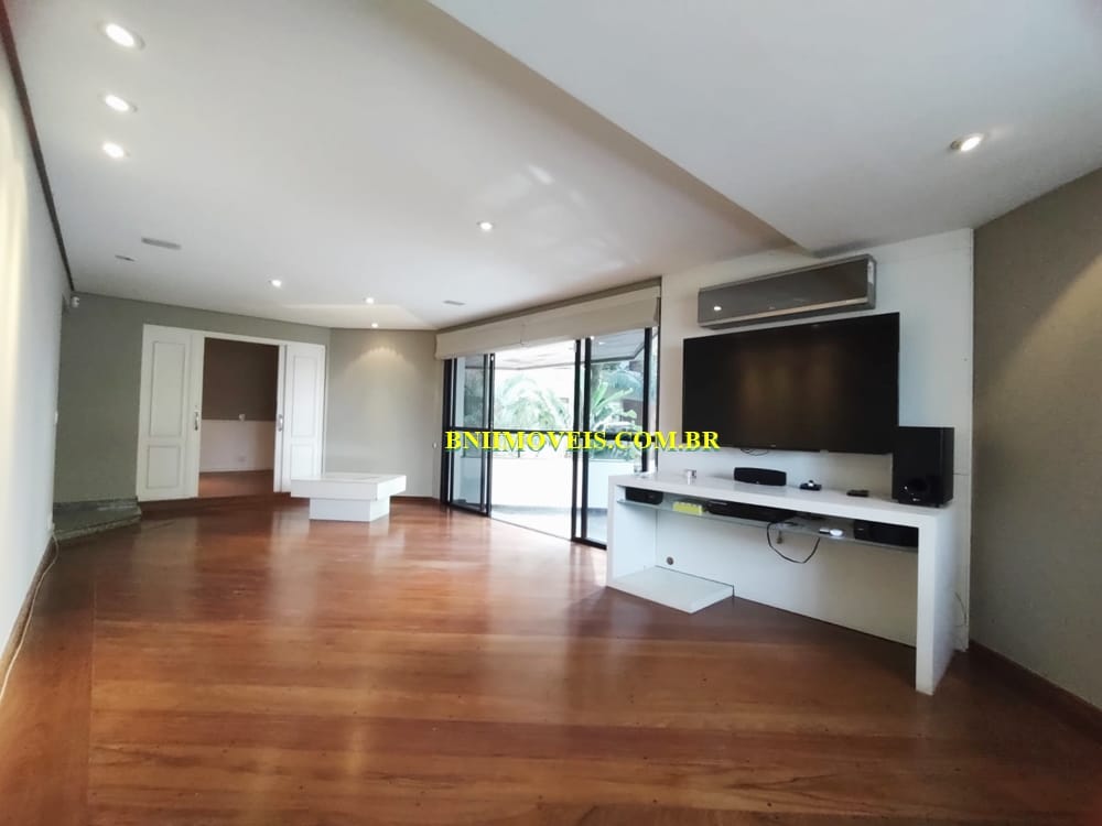 Apartamento, 3 quartos, 240 m² - Foto 3
