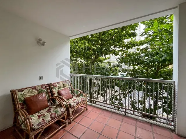 Apartamento 2 quartos e 2 banheiros, à venda, no bairro Pitangueiras em Guarujá