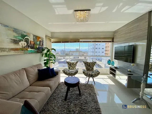 Apartamento 2 quartos e 2 banheiros, à venda, no bairro Centro em Capão da Canoa