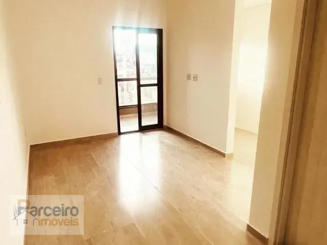 Apartamento com 300m² 2 quartos e 1 banheiro, à venda, no bairro Vila Matilde em São Paulo