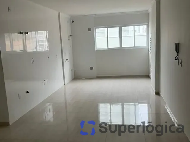 Apartamento com 105m² 2 quartos e 3 banheiros, à venda, no bairro Morretes em Itapema