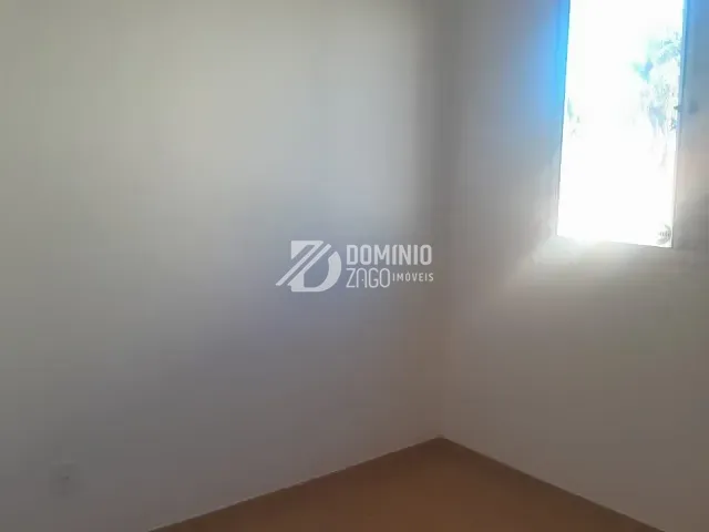 Apartamento 2 quartos e 1 banheiro, à venda, no bairro Vila Arquelau em Uberaba