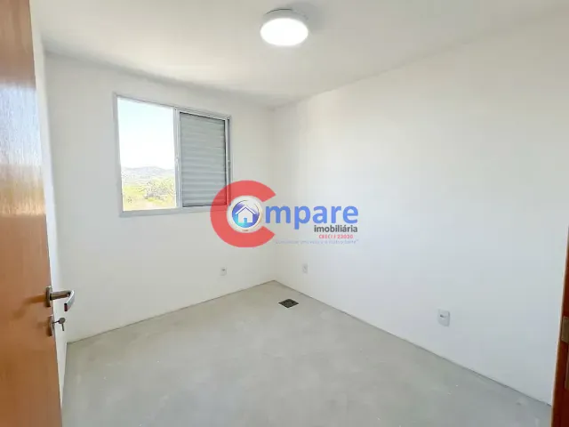 Apartamento 2 quartos e 1 banheiro, à venda, no bairro Água Chata em Guarulhos