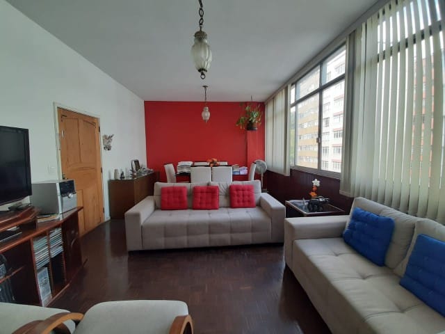 Apartamento 4 quartos e 1 banheiro, à venda, no bairro Centro em Petrópolis