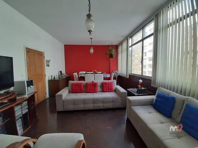 Apartamento 4 quartos e 1 banheiro, à venda, no bairro Centro em Petrópolis