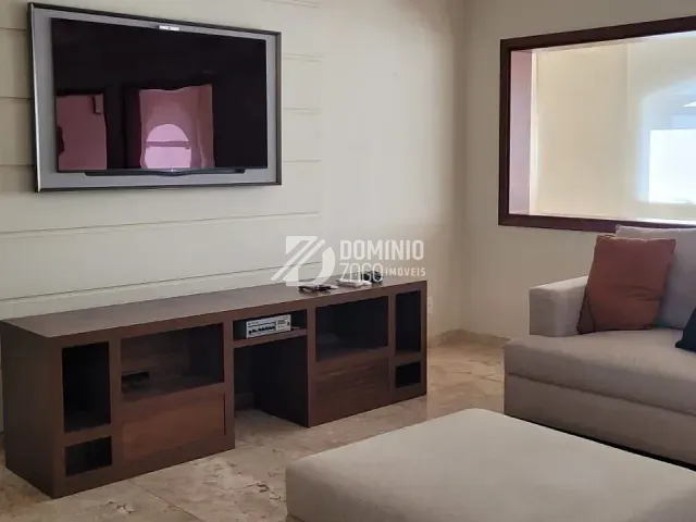 Apartamento com 238m² 3 quartos e 4 banheiros, para alugar, no bairro Centro em Uberaba