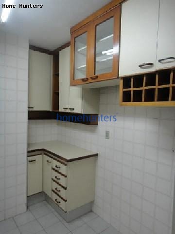 Apartamento à venda com 3 quartos, 70m² - Foto 8