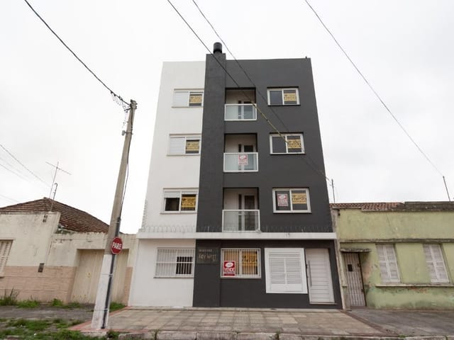 Apartamento 1 quarto e 1 banheiro, à venda, no bairro Centro em Pelotas