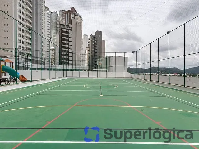 Apartamento à venda, no bairro Centro em Balneário Camboriú