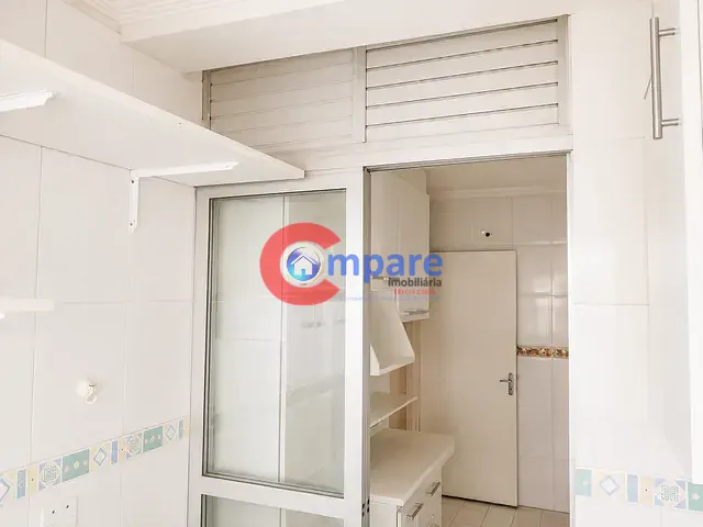 Apartamento 2 quartos e 1 banheiro, para alugar, no bairro Jardim Bom Clima em Guarulhos
