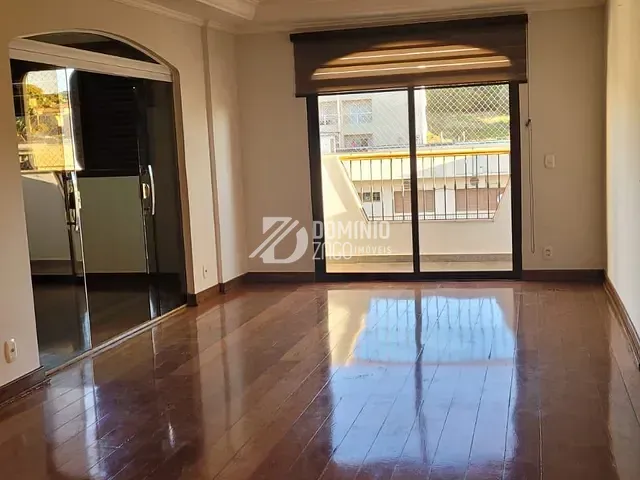 Apartamento 4 quartos e 5 banheiros, para alugar, no bairro Estados Unidos em Uberaba