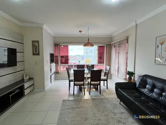 Apartamento 3 quartos e 2 banheiros, à venda, no bairro Centro em Capão da Canoa