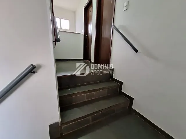 Apartamento 2 quartos e 1 banheiro, à venda, no bairro Estados Unidos em Uberaba