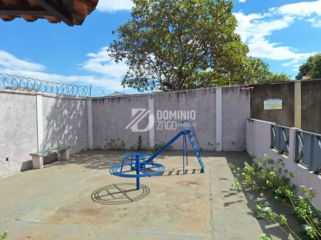 Apartamento 2 quartos e 1 banheiro, à venda, no bairro Estados Unidos em Uberaba