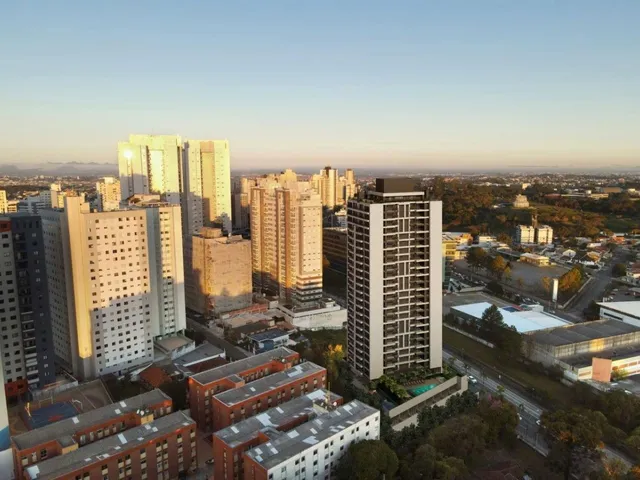 Apartamento 3 quartos e 2 banheiros, à venda, no bairro Cristo Rei em Curitiba