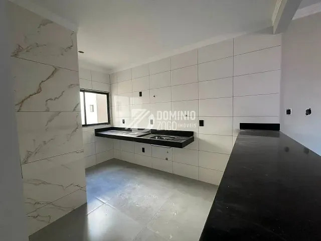 Apartamento 2 quartos e 2 banheiros, à venda, no bairro Nossa Senhora da Abadia em Uberaba