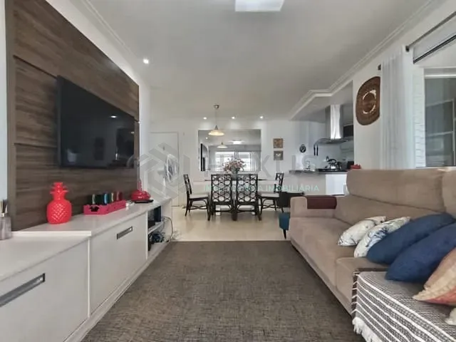 Apartamento 3 quartos e 2 banheiros, à venda, no bairro Enseada em Guarujá