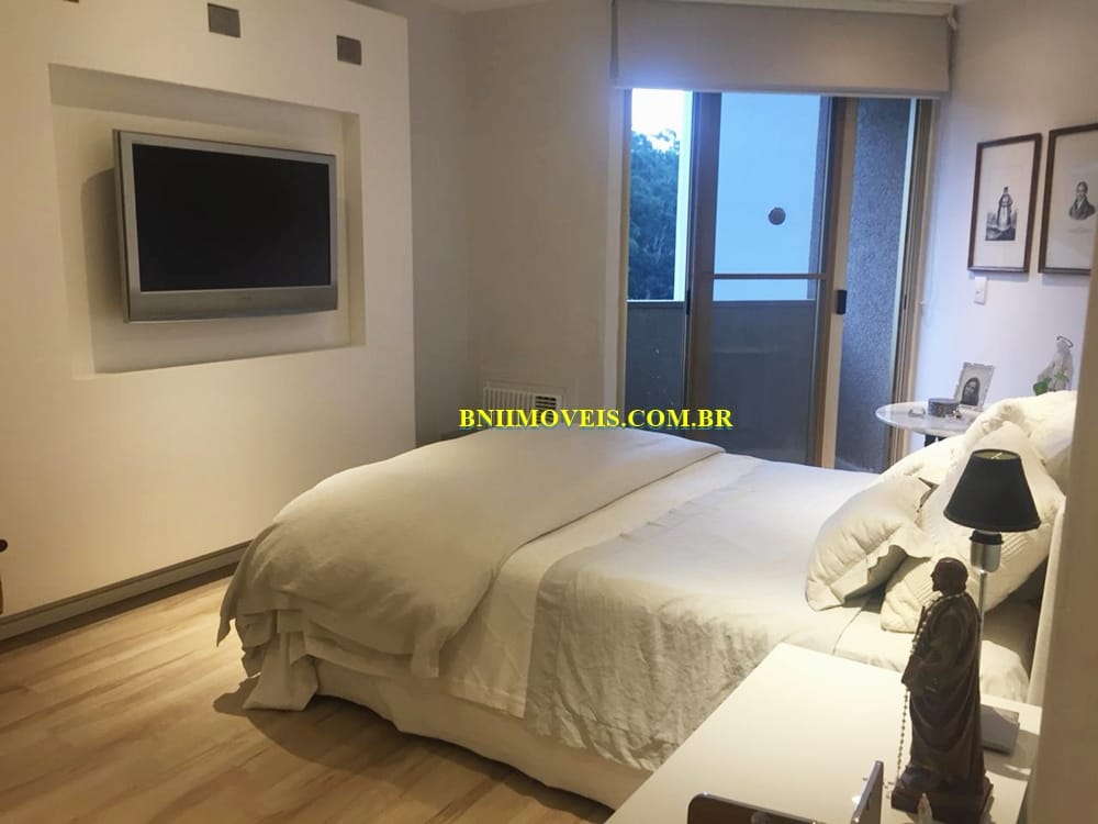 Apartamento, 3 quartos, 250 m² - Foto 10