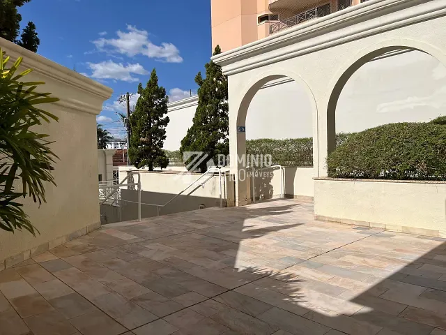 Apartamento com 420m² 3 quartos e 5 banheiros, à venda, no bairro Mercês em Uberaba