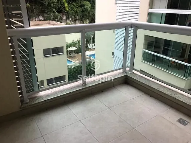 Apartamento com 60m² 1 quarto e 1 banheiro, para alugar, no bairro Icaraí em Niterói