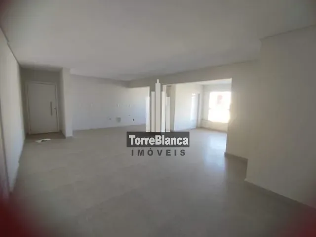 Apartamento com 172m² 3 quartos e 2 banheiros, à venda, no bairro Uvaranas em Ponta Grossa