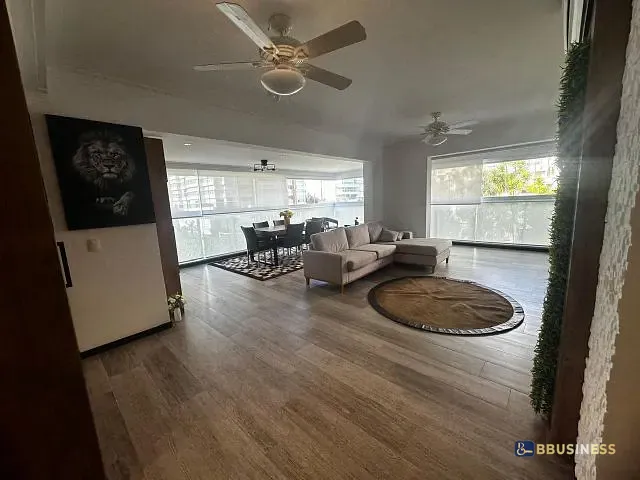 Apartamento 5 quartos e 4 banheiros, à venda, no bairro Riviera em Bertioga