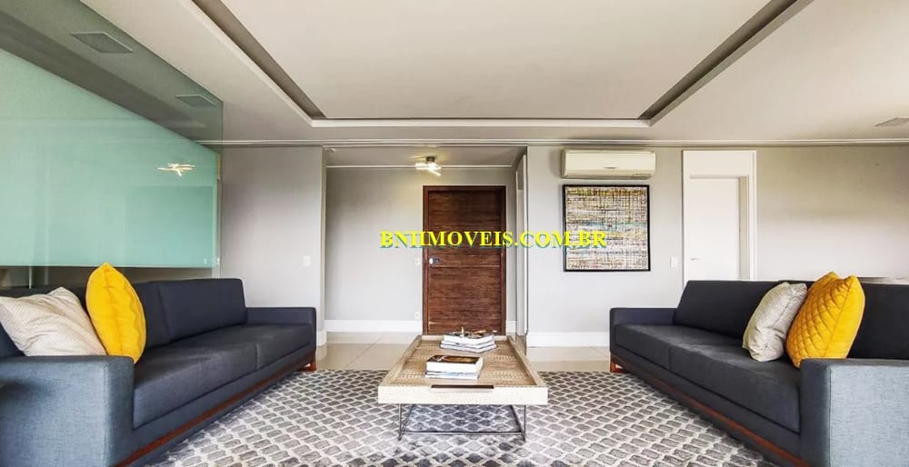 Apartamento à venda com 3 quartos, 250m² - Foto 8