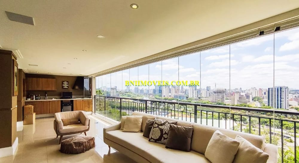 Apartamento à venda com 3 quartos, 250m² - Foto 4