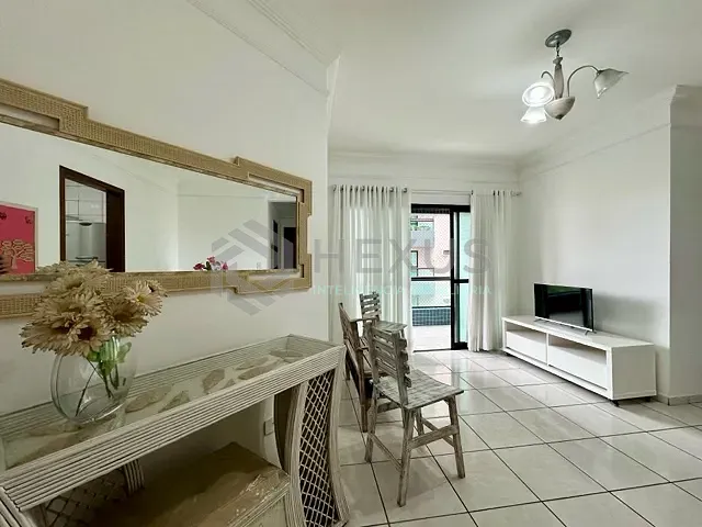 Apartamento 2 quartos e 2 banheiros, à venda ou para alugar, no bairro Enseada em Guarujá