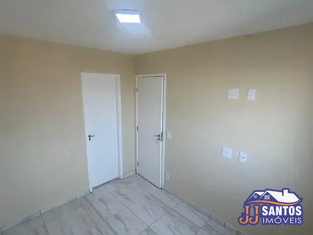 Apartamento 1 quarto e 1 banheiro, à venda, no bairro Cidade Satélite Santa Bárbara em São Paulo