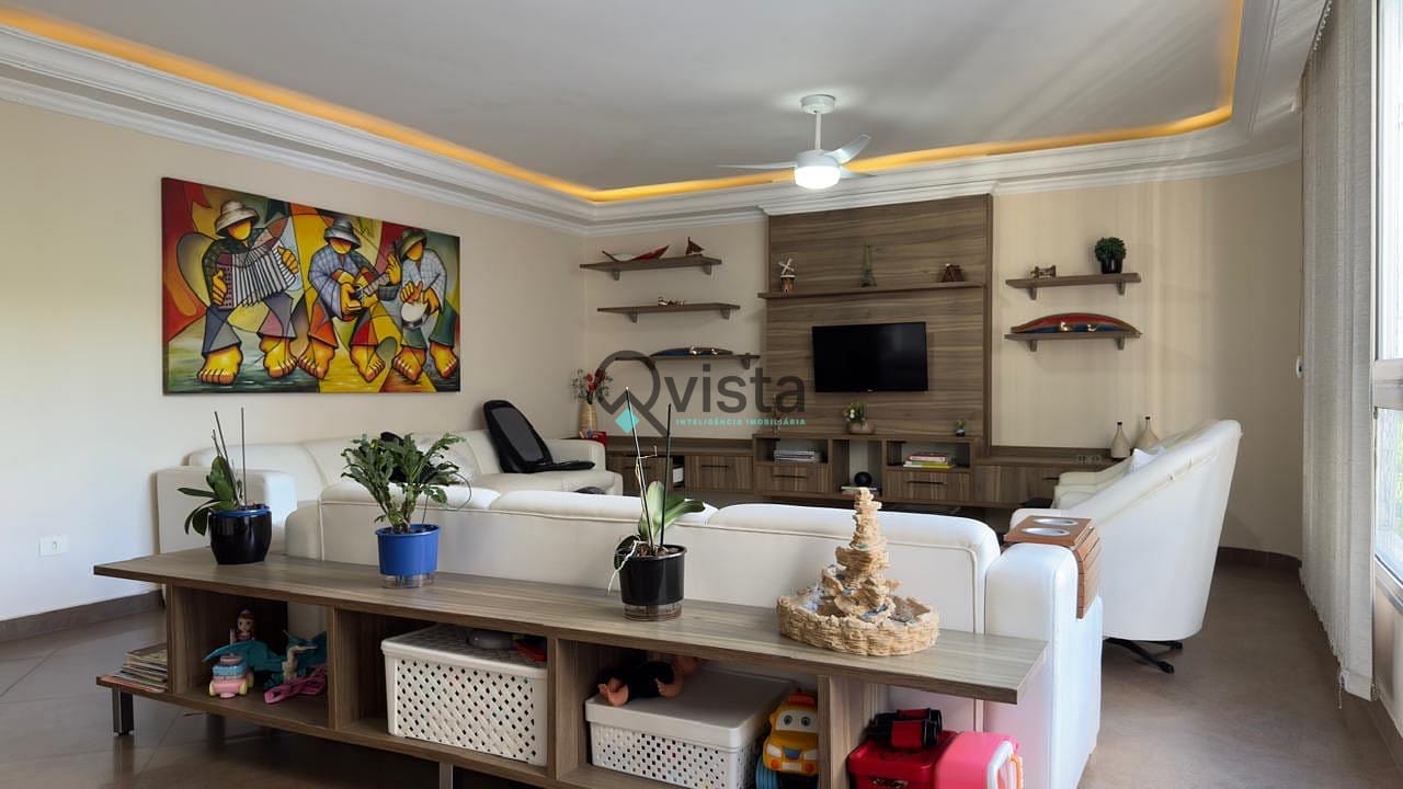 Apartamento, 3 quartos, 134 m² - Foto 1