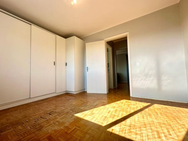 Apartamento 2 quartos e 1 banheiro, à venda, no bairro Cinqüentenário em Caxias do Sul