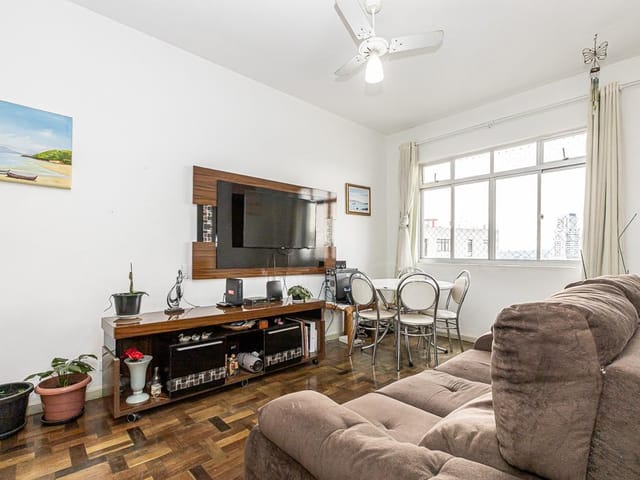 Apartamento 1 quarto e 1 banheiro, à venda, no bairro Centro em Curitiba