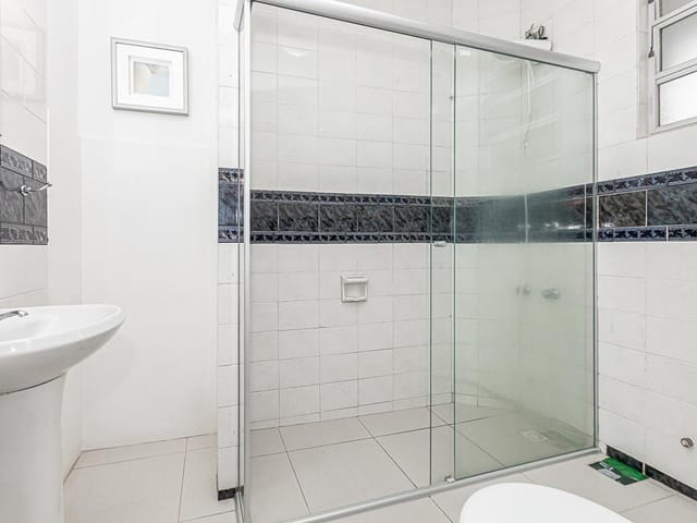 Apartamento 1 quarto e 1 banheiro, à venda, no bairro Centro em Curitiba