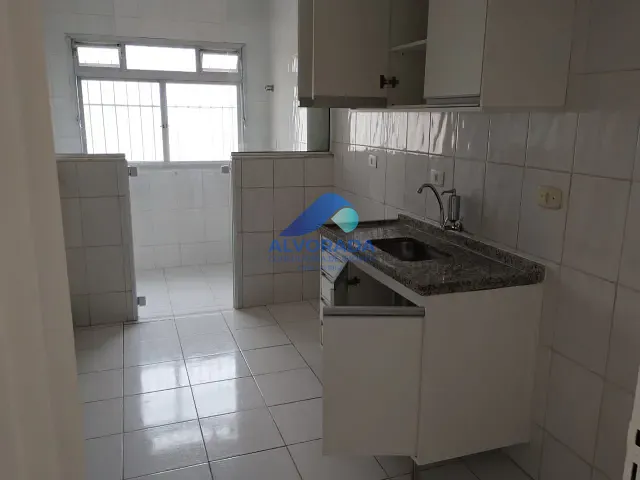 Apartamento 2 quartos e 1 banheiro, para alugar, no bairro Vila Ema em São José dos Campos
